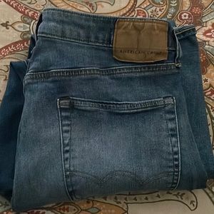 Men’s American Eagle jeans